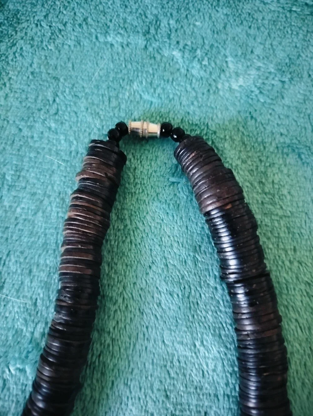 Vntg Carved Floral Medallion Coconut Shell Disc Heishi Beads Barrel Clasp Choker